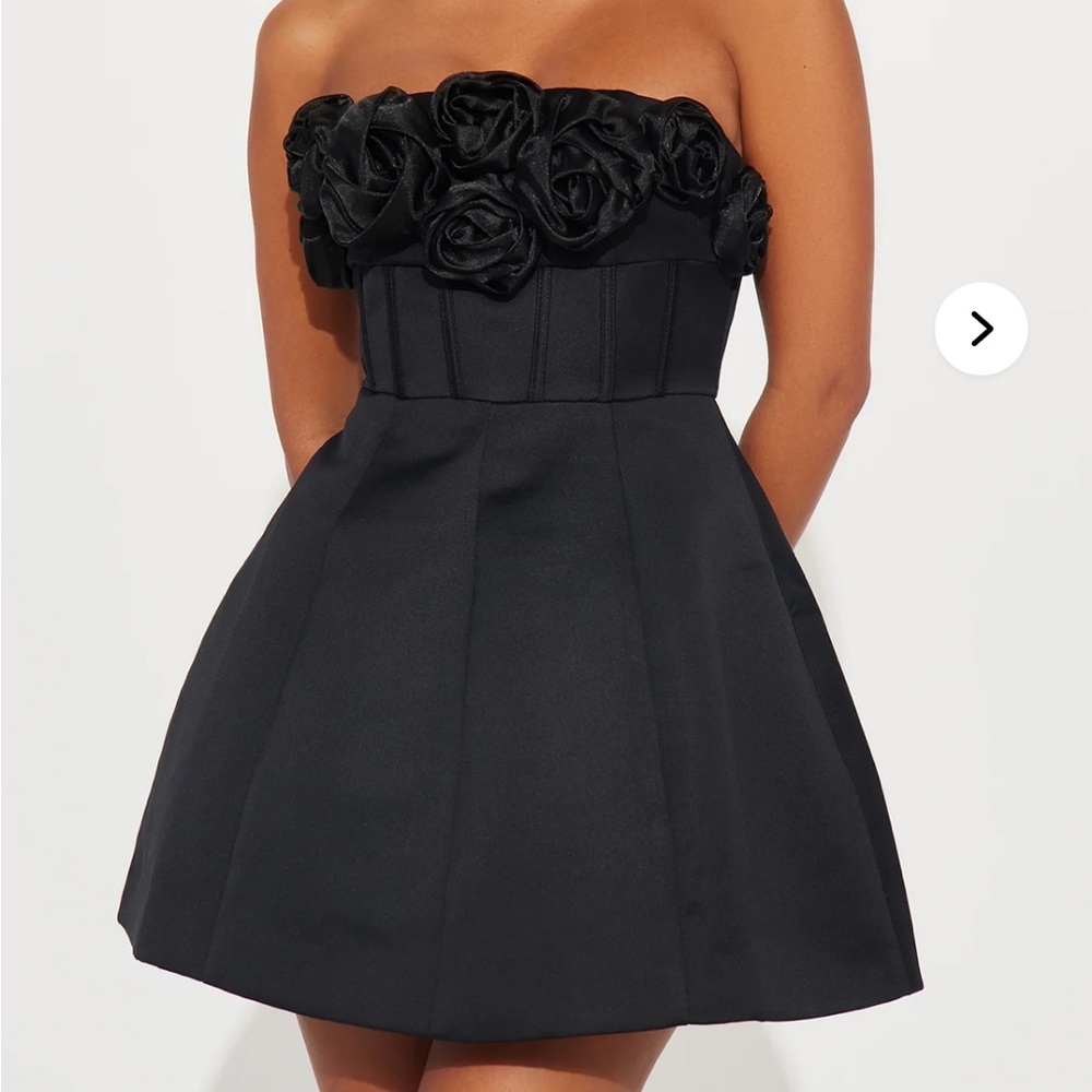 Perfect for Prom - Picture 2 of 5